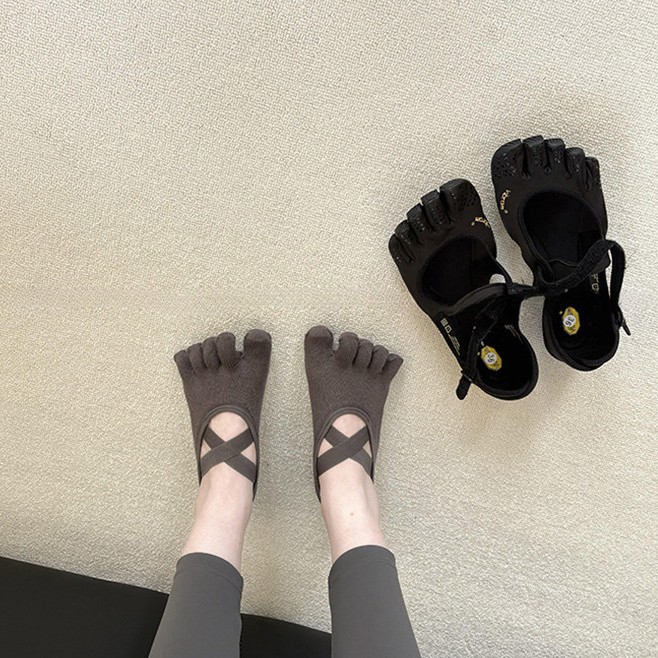 Women's Criss-Cross Strappy Fi - Pilates And Yoga Studio recension och pris